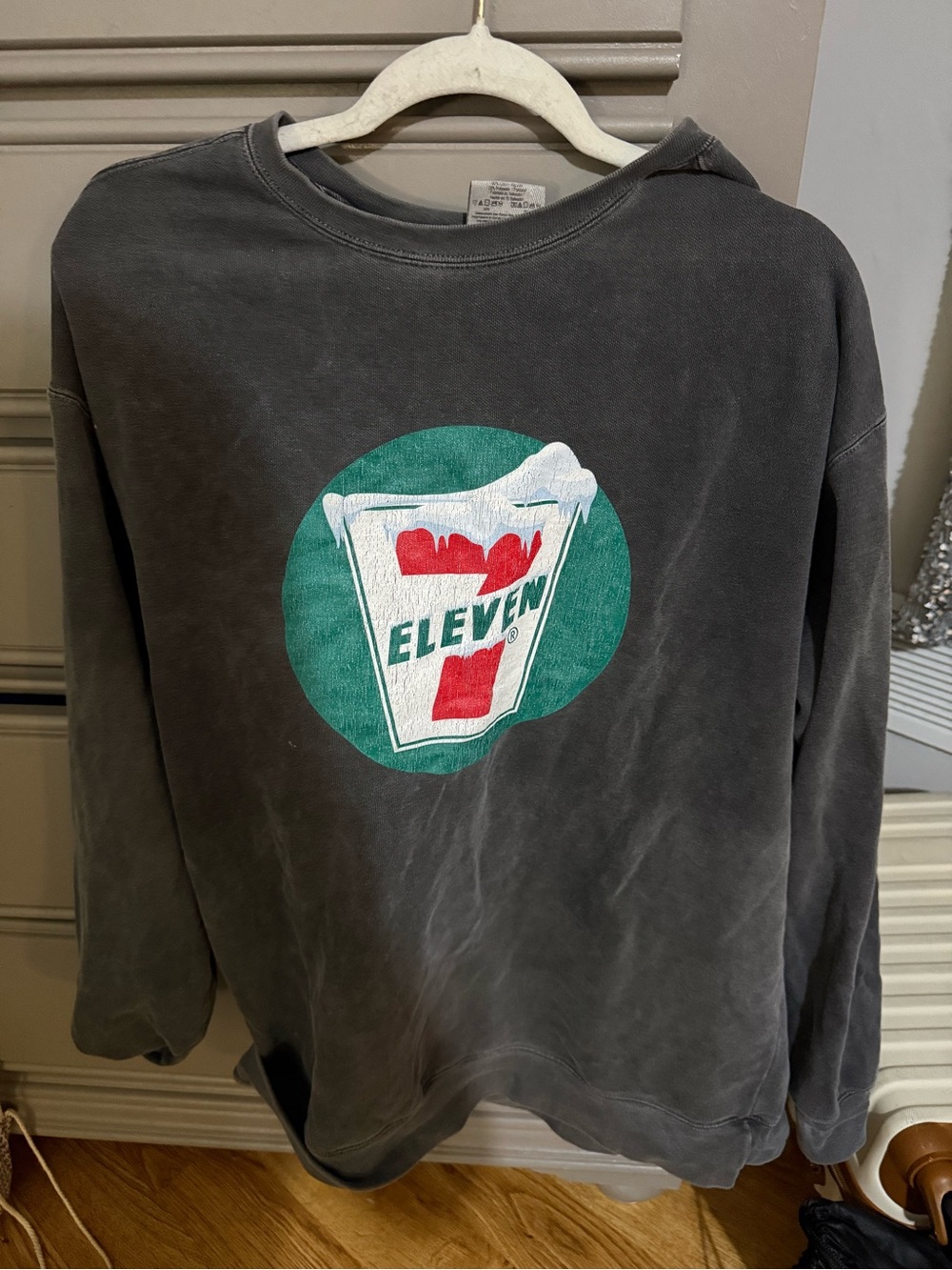 7-Eleven Logo Graphic Sweatshirt